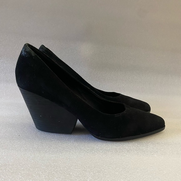 Eileen Fisher Black Suede Block Heels size 9.5 - Picture 4 of 7